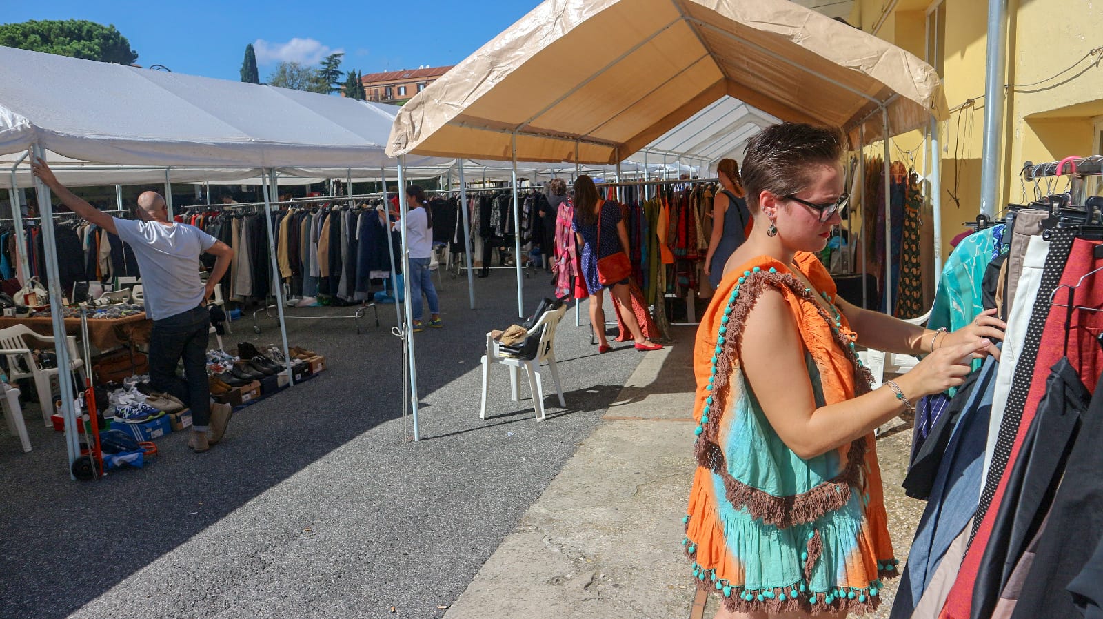 I Mercatini Vintage A Roma Piu Famosi Tra Pulci E Artigianato